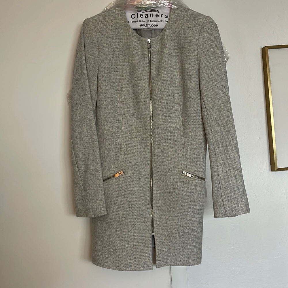 Grey zipper coat